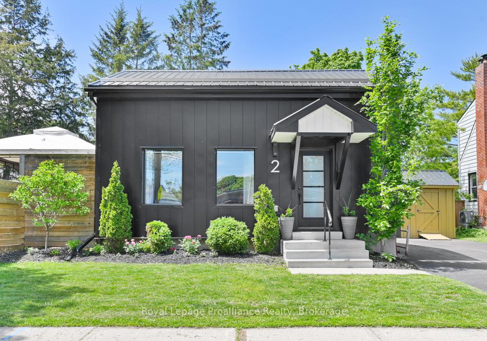 2-howard-street-belleville-ontario-x13208454
