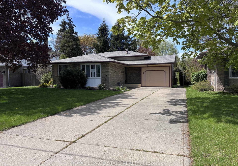 3-governor-simcoe-drive-st-catharines-ontario-x13208566