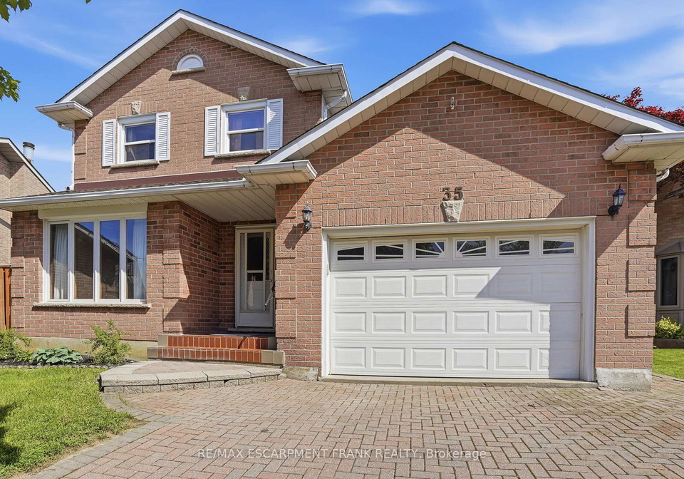35-amblecote-place-hamilton-ontario-x13208748