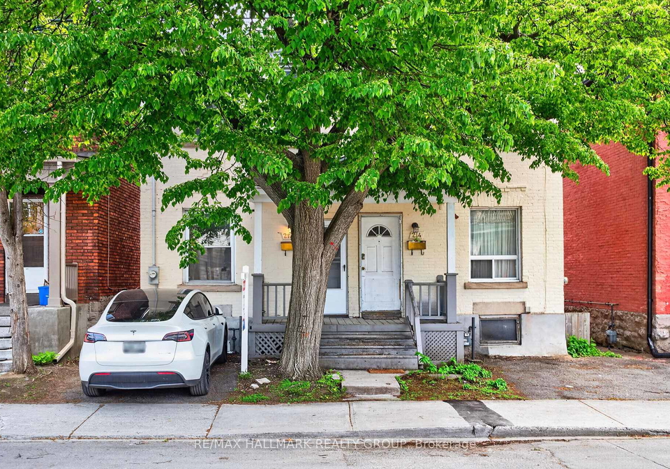 212-arlington-avenue-ottawa-ontario-x13208786