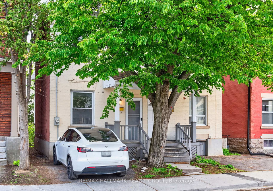 212-arlington-avenue-ottawa-ontario-x13208786