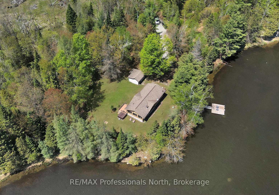 1366-hospitality-road-minden-hills-ontario-x13208804