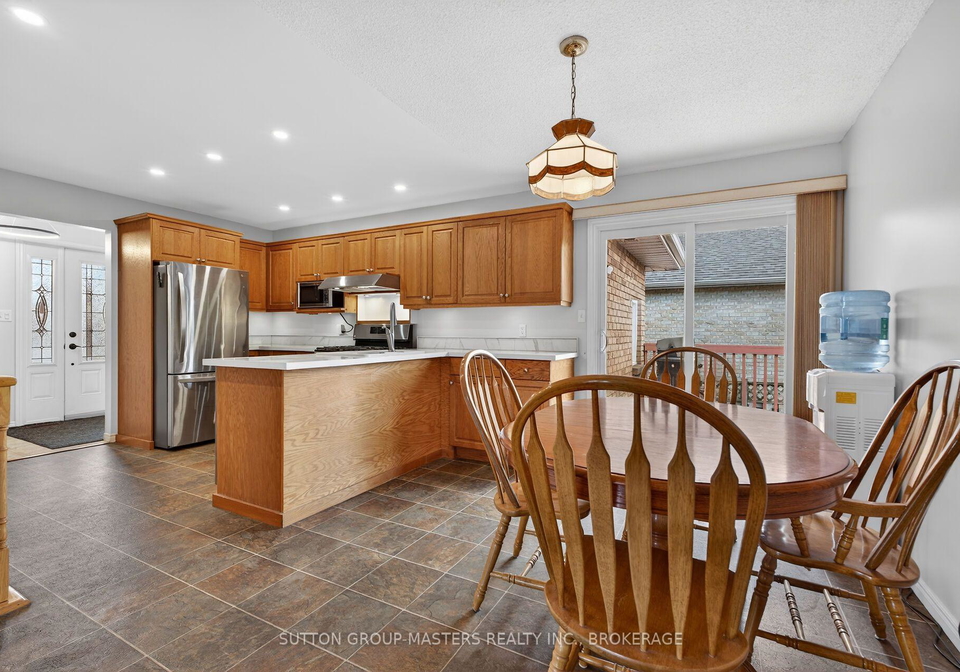 1080-palmerston-crescent-kingston-ontario-x13208914