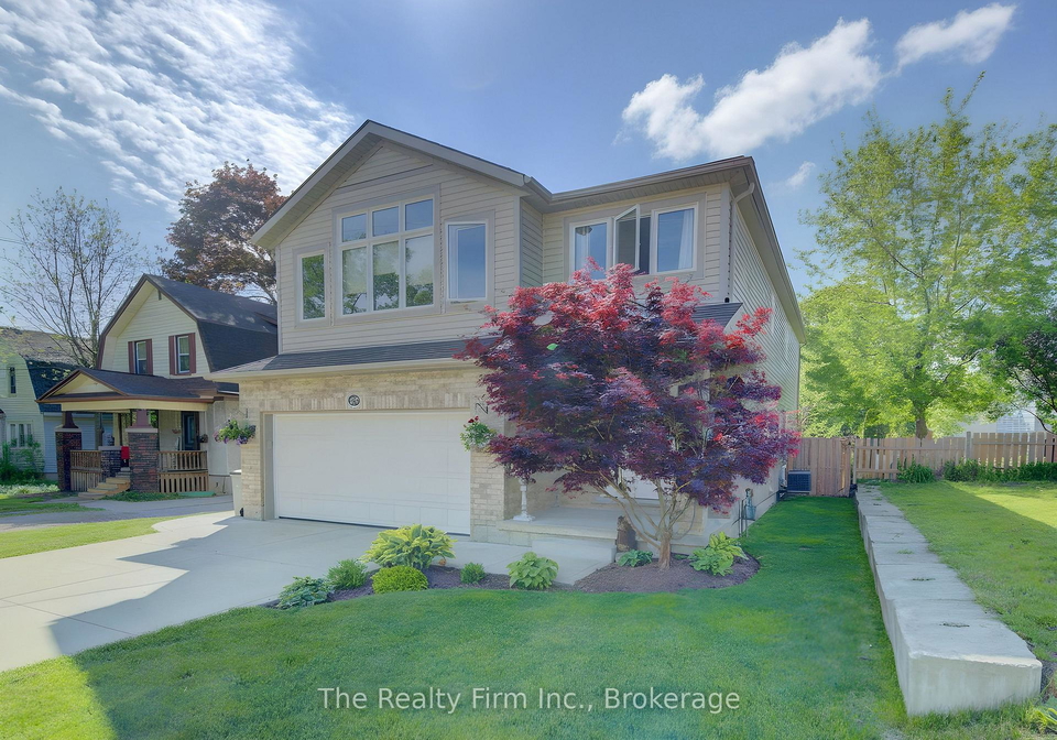 475-albert-avenue-n-north-perth-ontario-x13209082