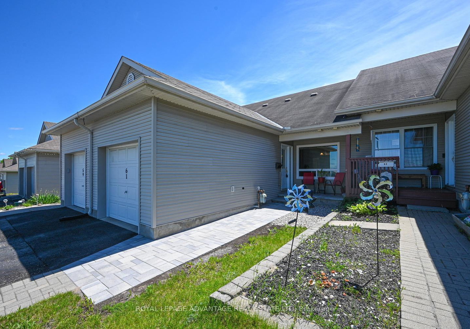 61-van-horne-avenue-smiths-falls-ontario-x13209224