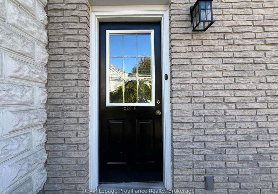 220-foster-avenue-belleville-ontario-x13209258