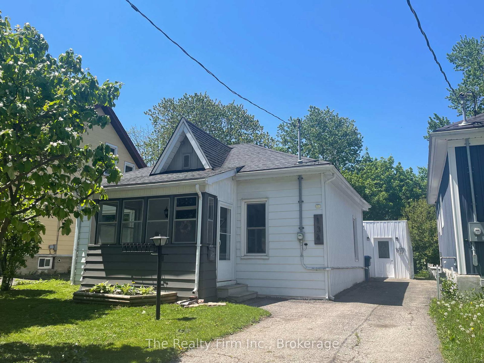 134-well-street-stratford-ontario-x13209336