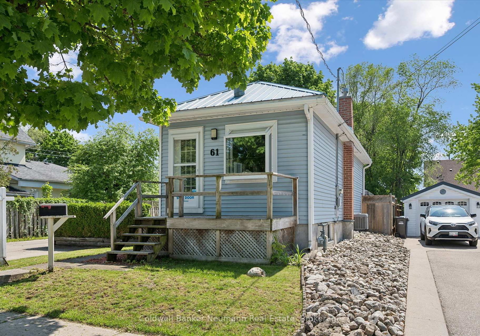 61-johnston-street-guelph-ontario-x13209392