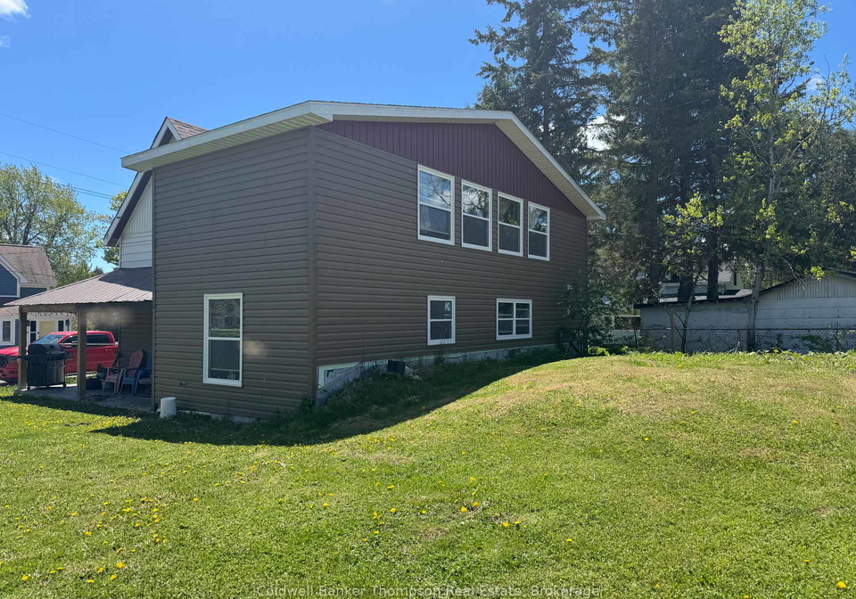 5-bay-street-magnetawan-ontario-x13209398