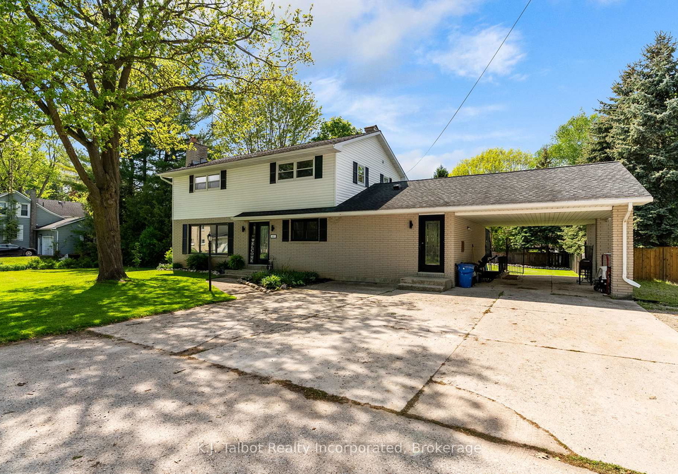 441-coombs-street-north-huron-ontario-x13209414