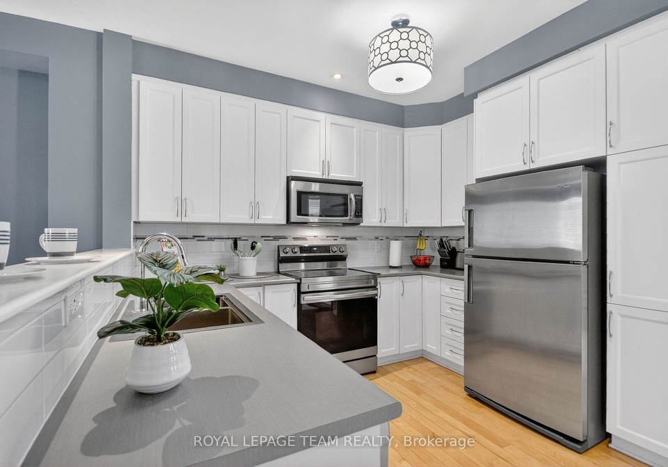 1591-carronbridge-circle-kanata-ontario-x13209428