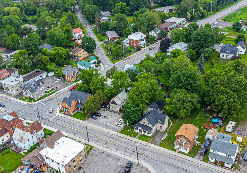 6607-6613-fourth-line-road-ottawa-ontario-x13209436