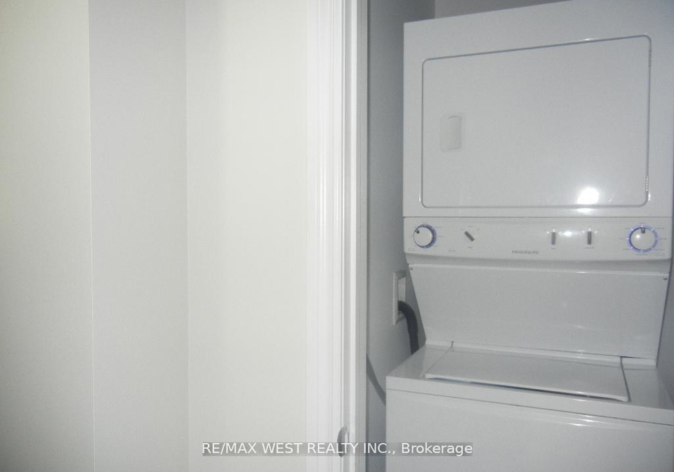 427-aberdeen-avenue-hamilton-ontario-x13209482