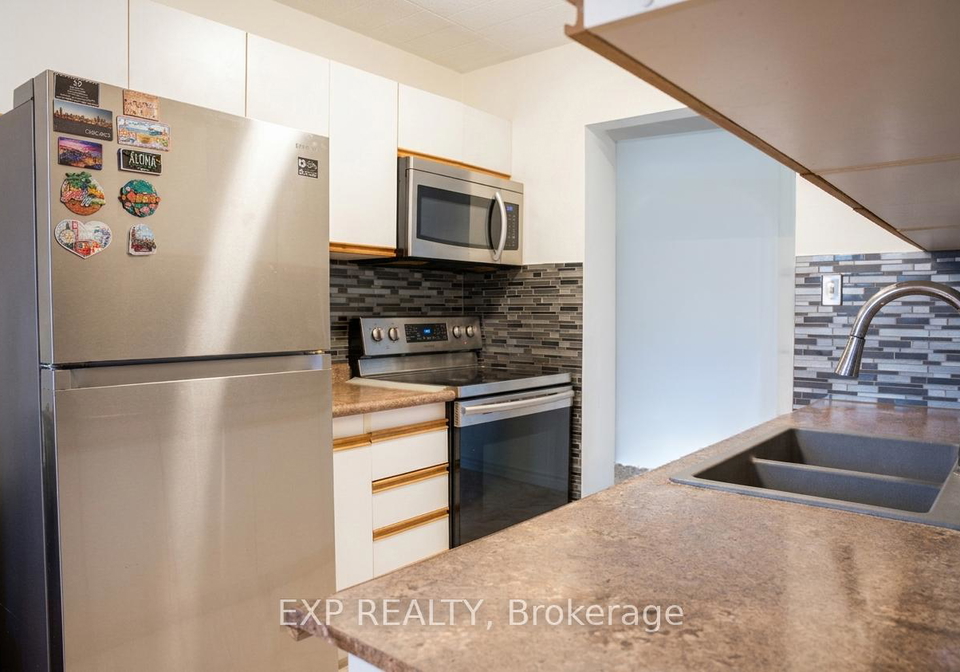 29-west-avenue-w-kitchener-ontario-x13209522