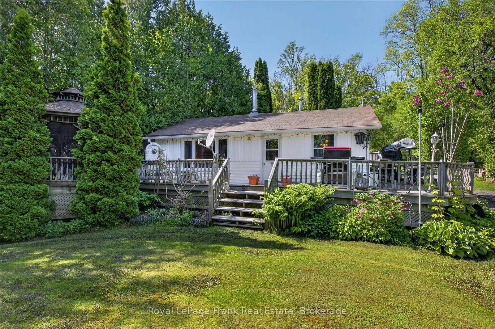 688-north-shore-drive-e-otonabee-south-monaghan-ontario-x13209652