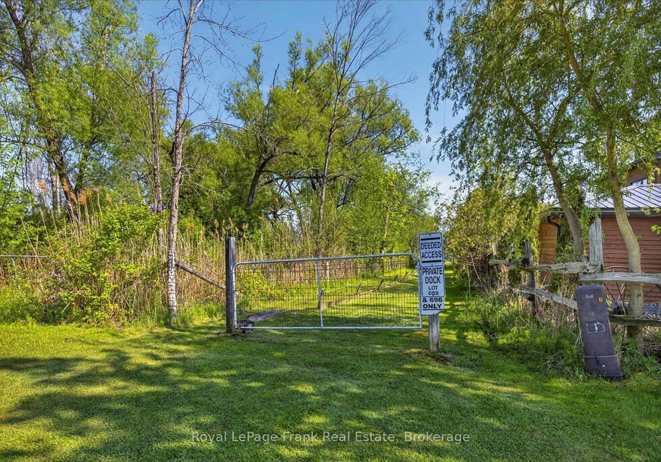 688-north-shore-drive-e-otonabee-south-monaghan-ontario-x13209652