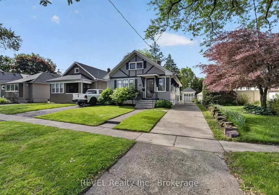 74-st-patrick-street-st-catharines-ontario-x13209706