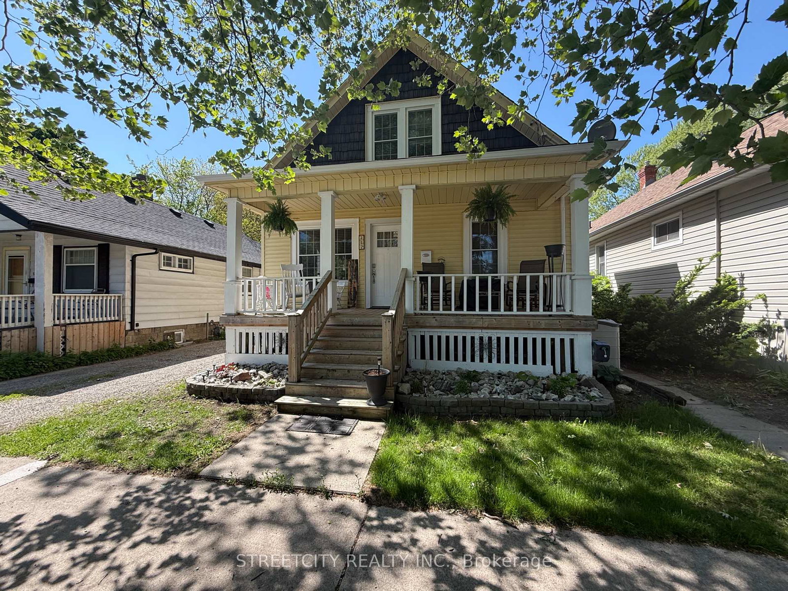 217-kathleen-avenue-sarnia-ontario-x13209764