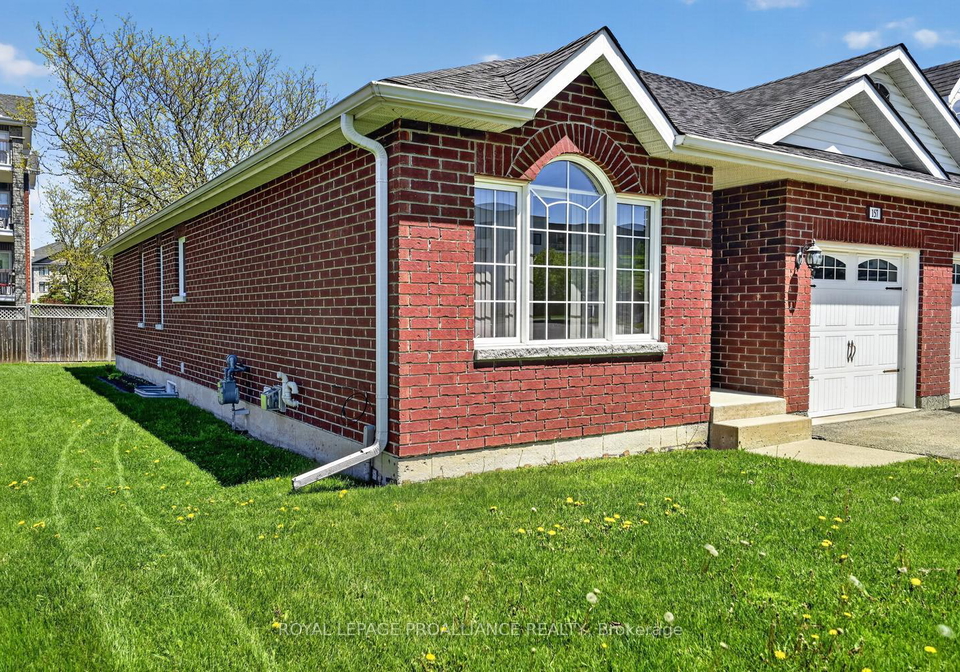 157-steacy-gardens-e-brockville-ontario-x13209766