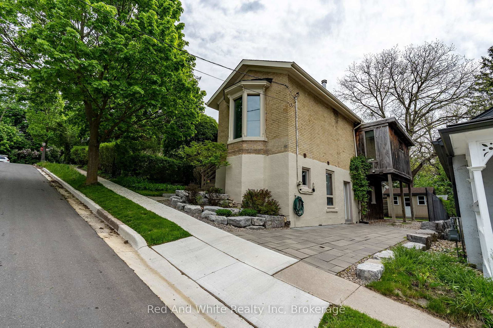 23-pearl-street-guelph-ontario-x13209774