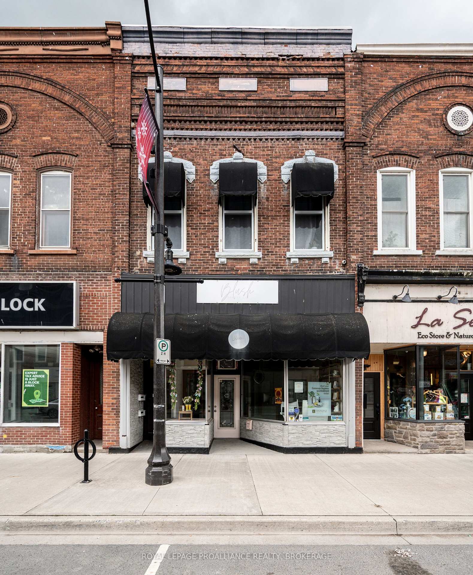 48-dundas-street-e-greater-napanee-ontario-x13209810