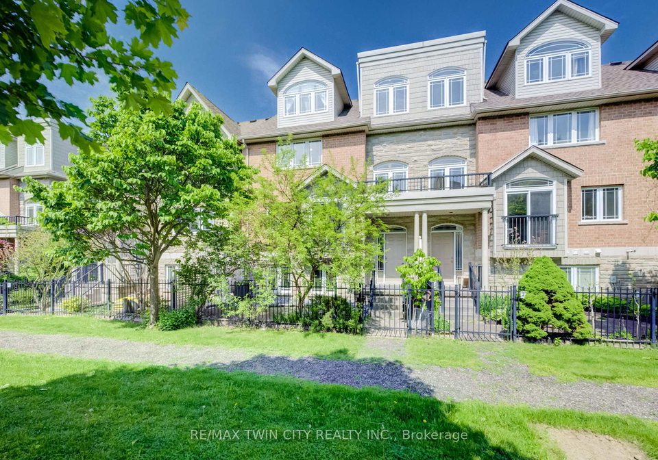 35-grosvenor-lane-cambridge-ontario-x13210018