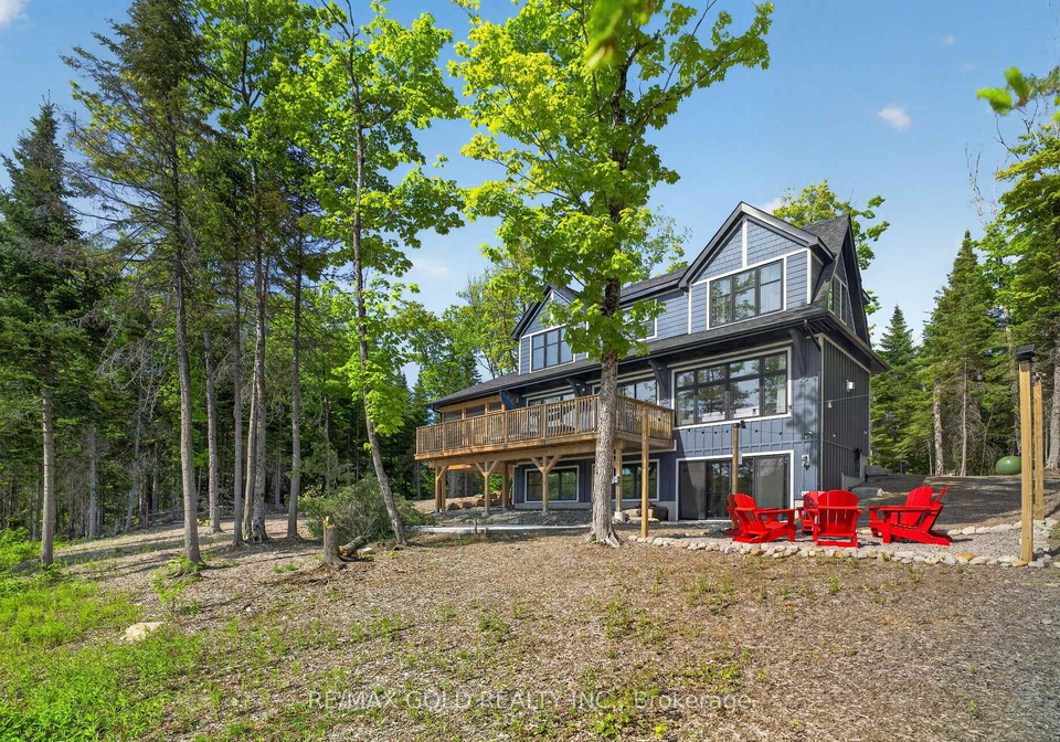 1011-ridgeline-drive-lake-of-bays-ontario-x13210062
