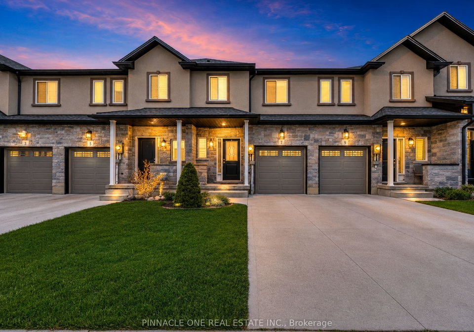 7-mistywood-drive-hamilton-ontario-x13210068