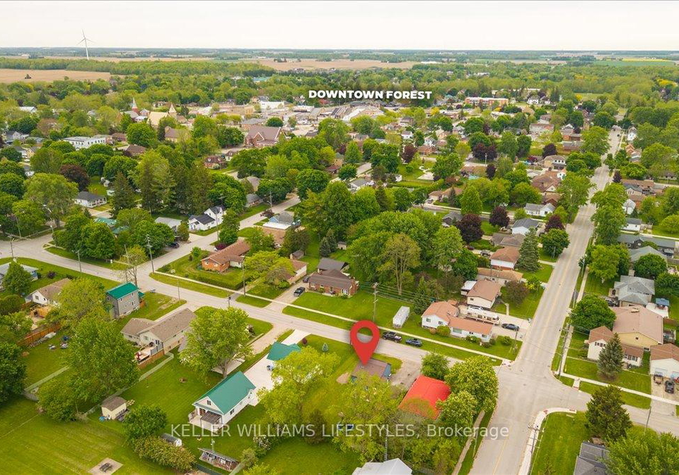 30-queen-street-w-lambton-shores-ontario-x13210174
