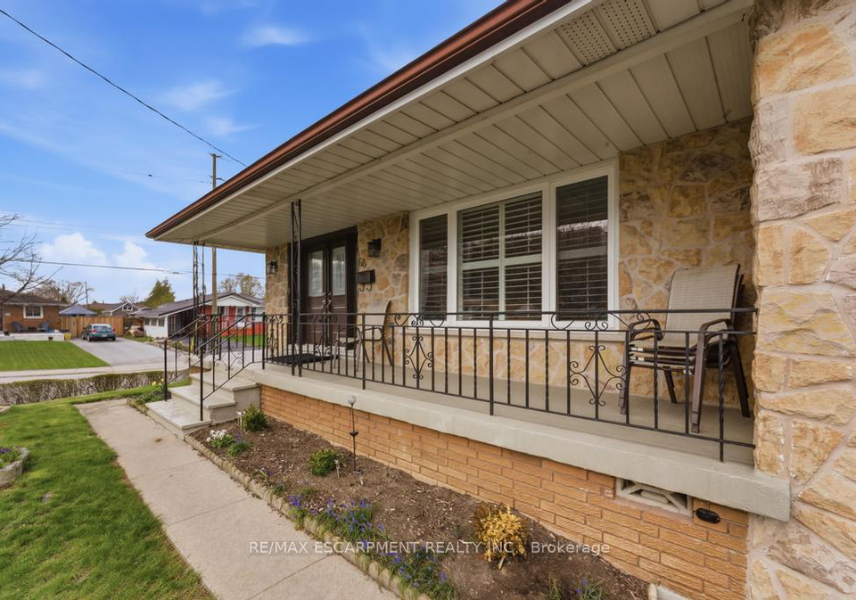 68-nugent-drive-hamilton-ontario-x13210266