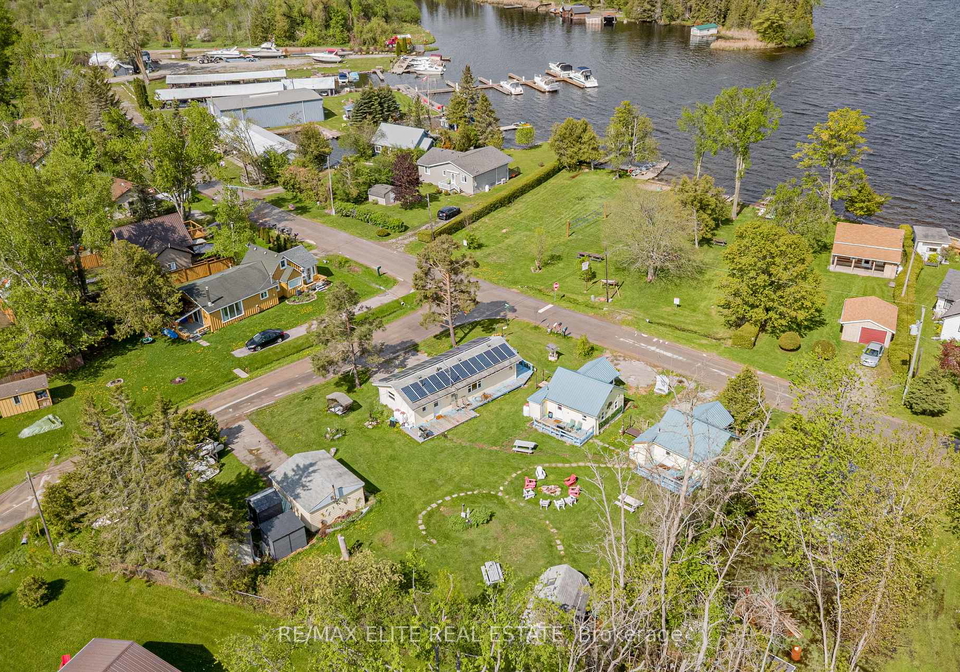 10-alexander-avenue-kawartha-lakes-ontario-x13210314