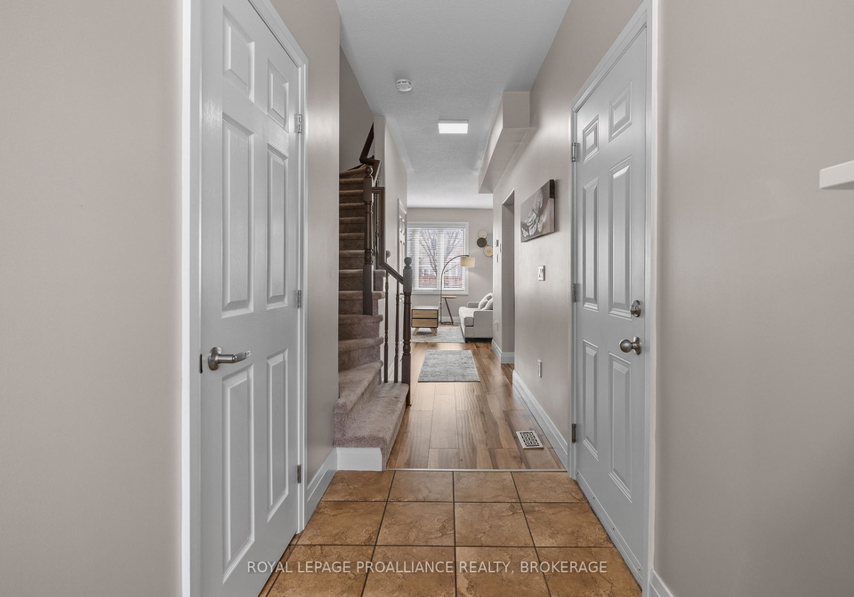 831-newmarket-lane-kingston-ontario-x13210370