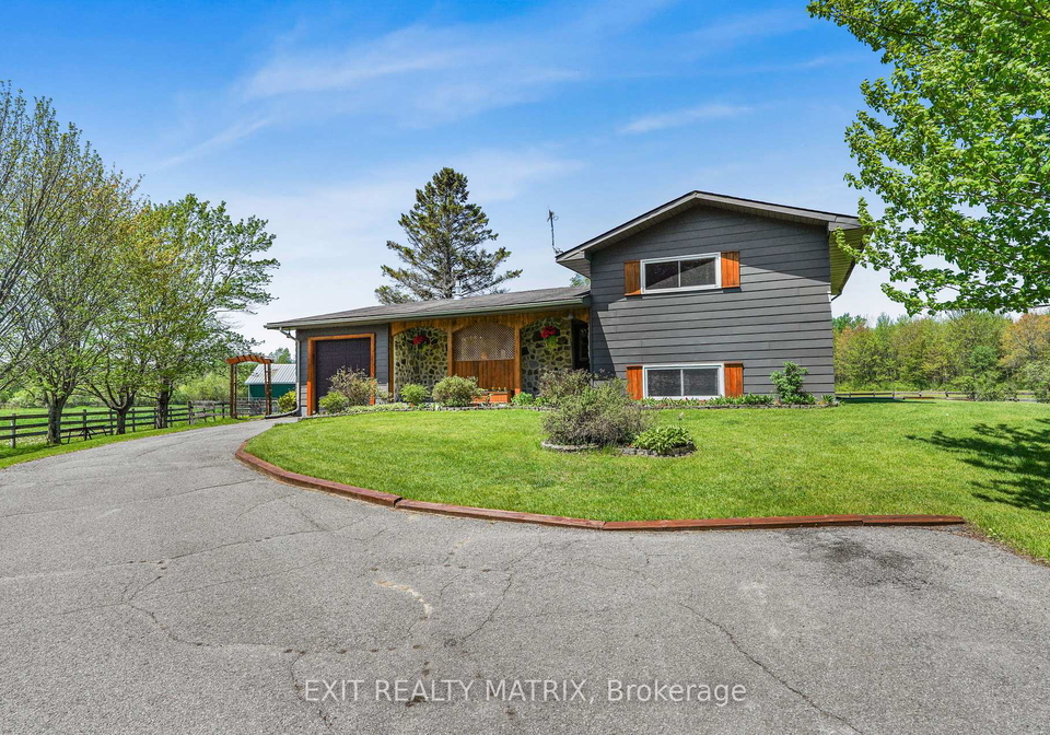 6416-saumure-road-ottawa-ontario-x13210412