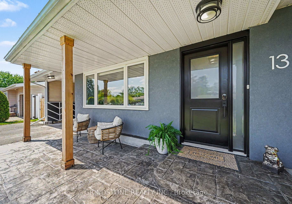 13-tiverton-drive-ottawa-ontario-x13210460