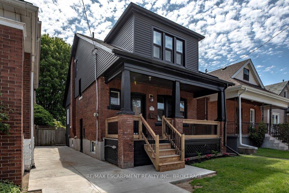 106-grosvenor-avenue-n-hamilton-ontario-x13210556