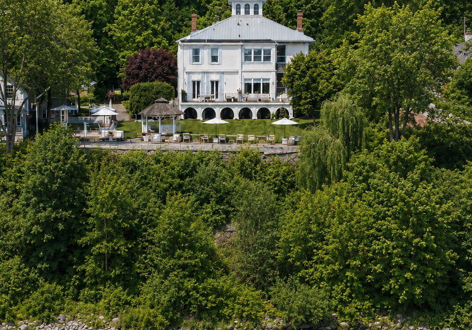346-picton-main-street-prince-edward-county-ontario-x13210570