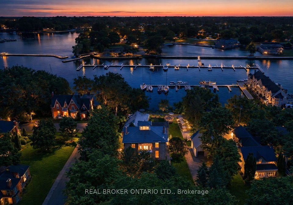 346-picton-main-street-prince-edward-county-ontario-x13210570