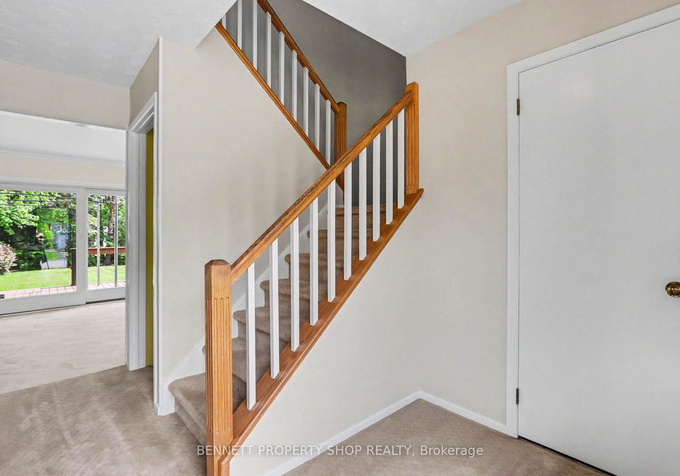 5449-riverside-crescent-ottawa-ontario-x13210602