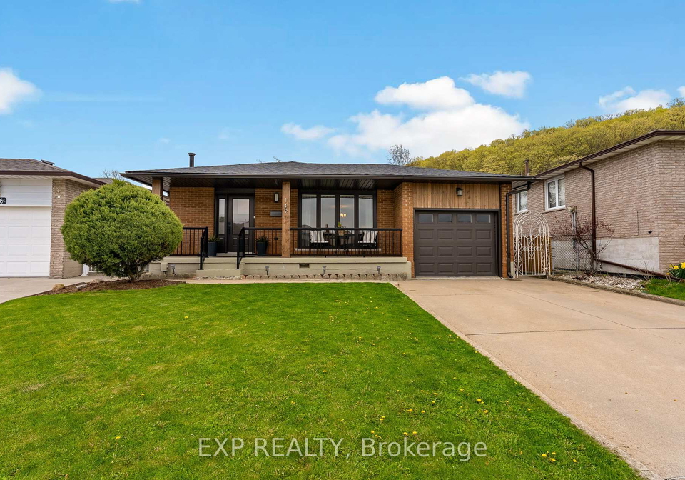 142-marcella-crescent-hamilton-ontario-x13210606