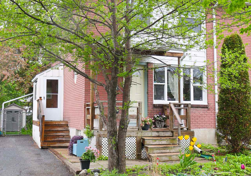 2502-clementine-boulevard-ottawa-ontario-x13210608
