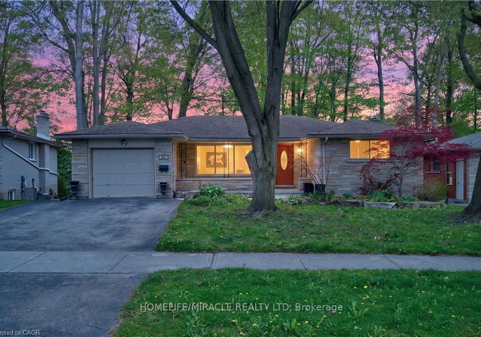 217-pinegrove-crescent-waterloo-ontario-x13210658
