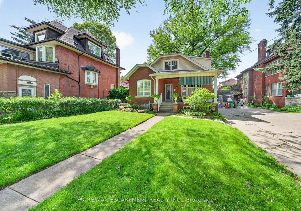 40-fairleigh-crescent-hamilton-ontario-x13210666