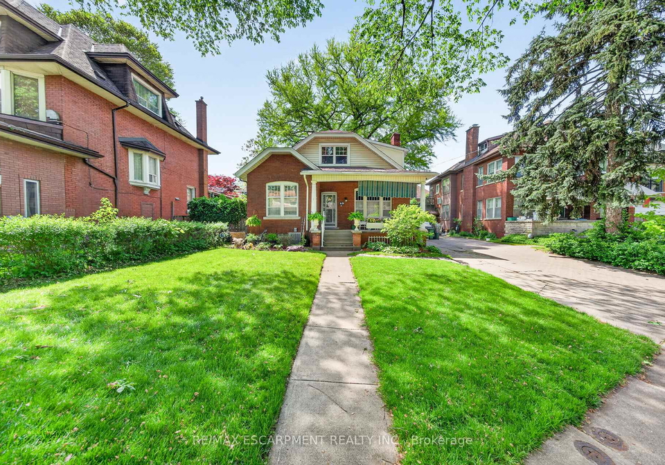 40-fairleigh-crescent-hamilton-ontario-x13210666