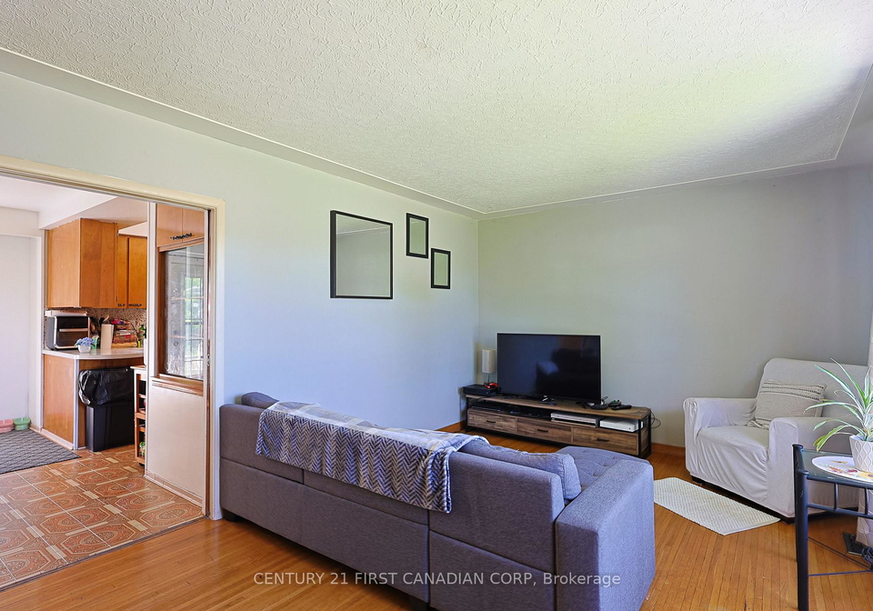 268-burlington-crescent-london-south-ontario-x13210674