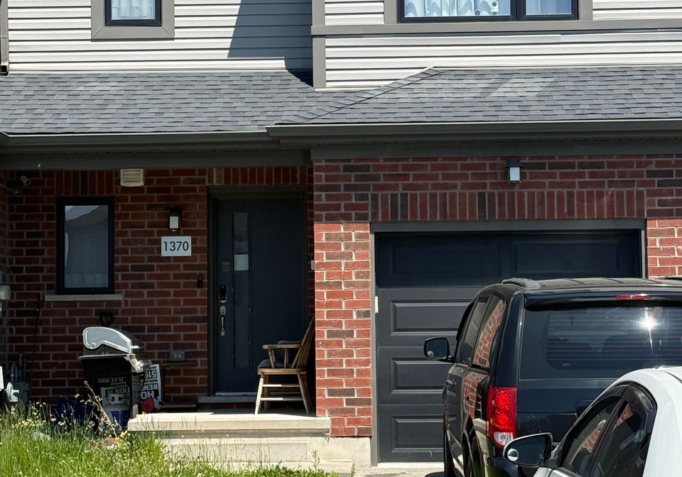1370-michael-circle-london-east-ontario-x13210684