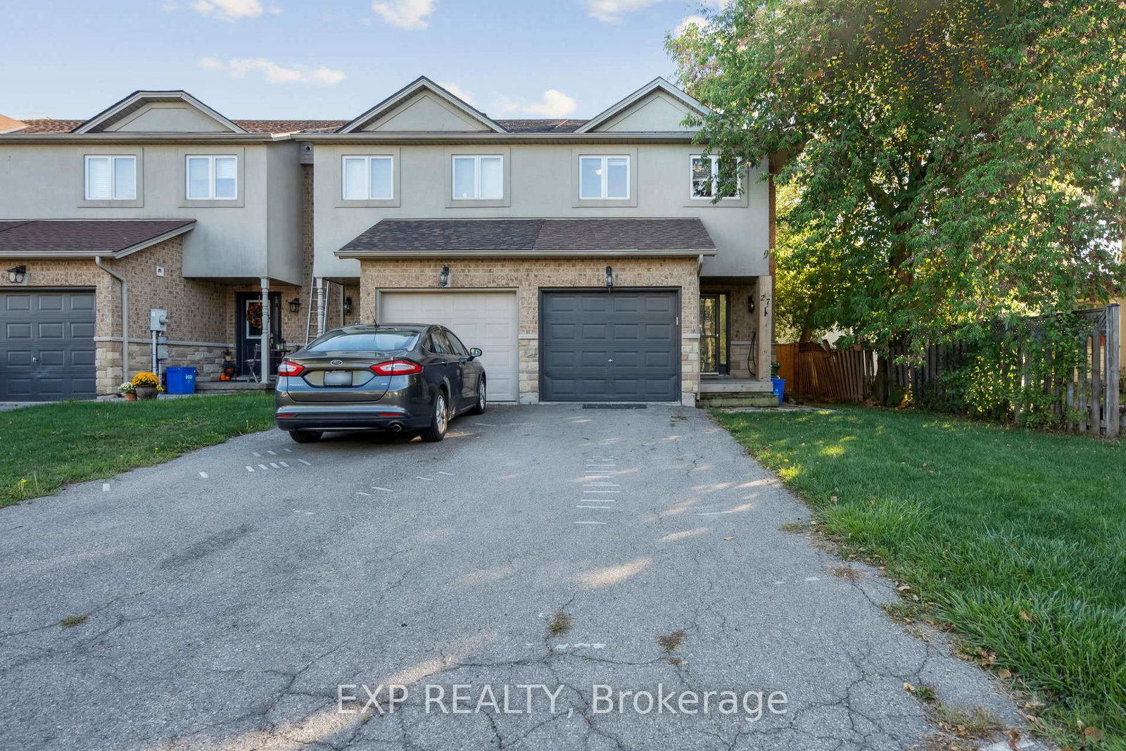 27-pettit-street-hamilton-ontario-x13210686