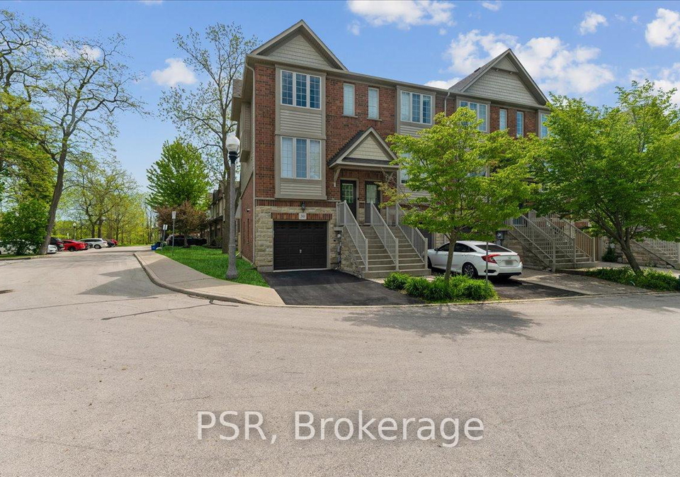 30-chapman-lane-hamilton-ontario-x13210722