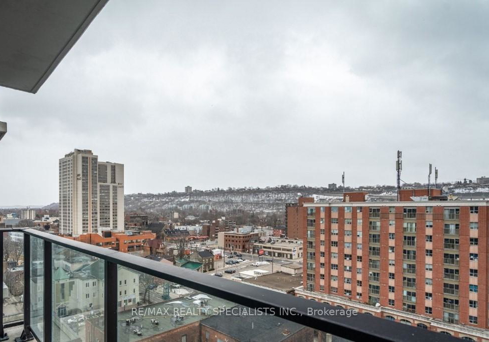 1-jarvis-street-hamilton-ontario-x13210888