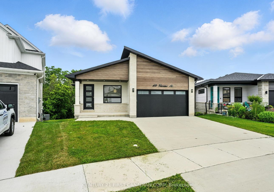 40-greene-street-south-huron-ontario-x13210908
