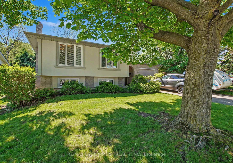 304-st-andrews-drive-hamilton-ontario-x13210986